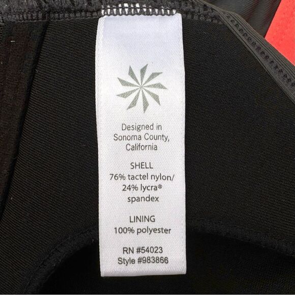 Athleta Torpedo Bikini Top - Picture 10 of 11